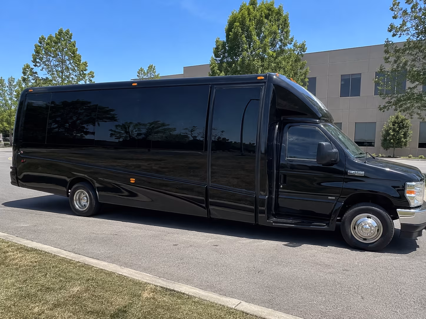get a party bus to yaamava resort casino for a night to remember