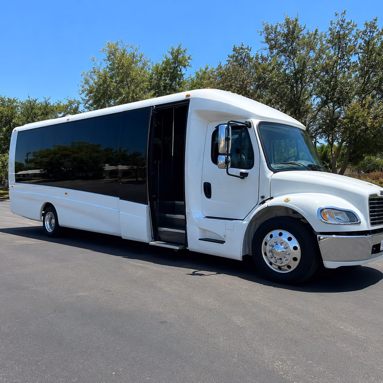 how the type of bus changes the price in corona california