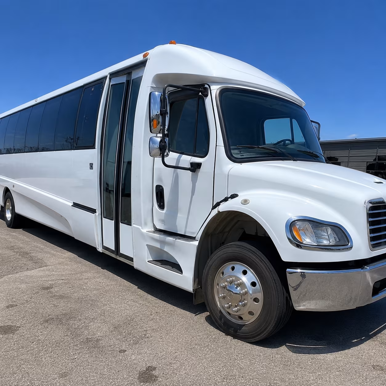 pomona bus rentals