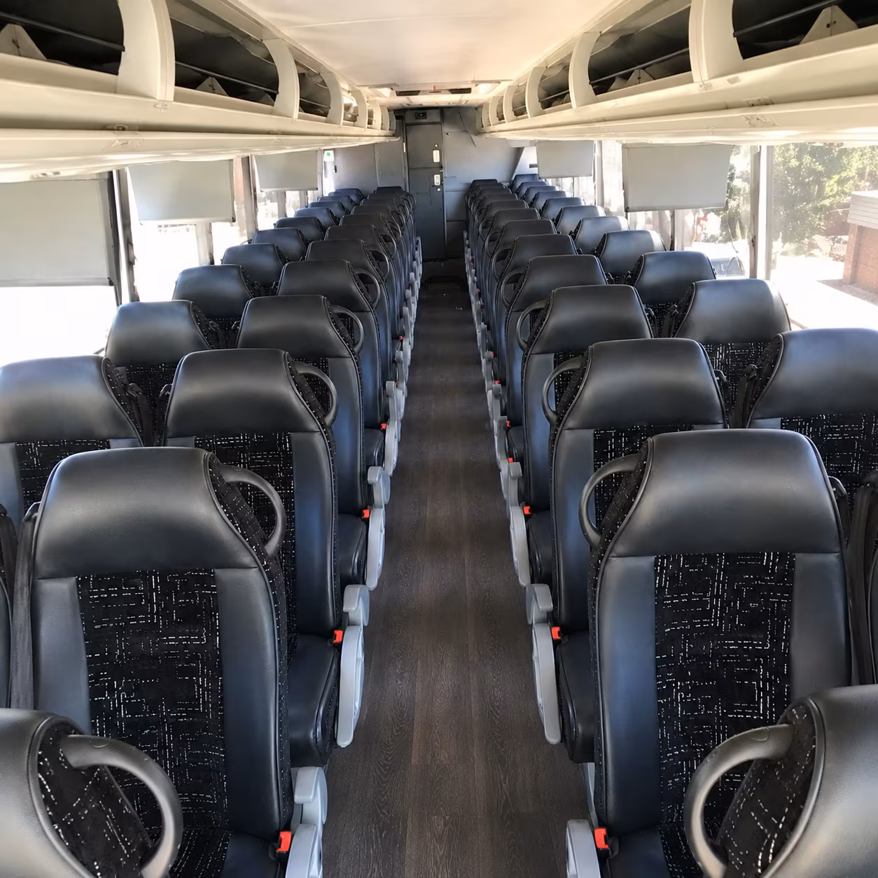 pomona keep your wedding party and guests together with a pomona charter bus