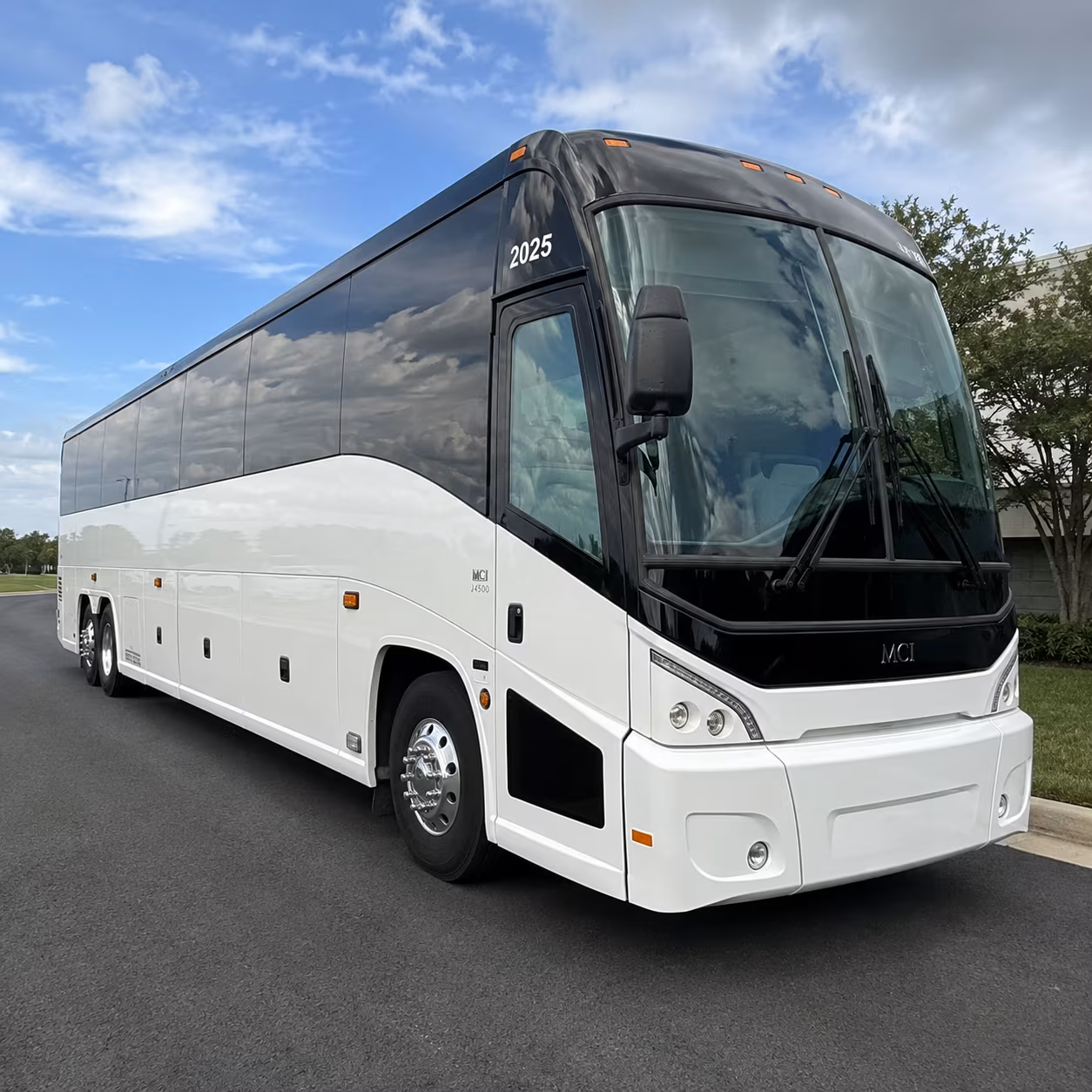 pomona timely charter buses for pomona corporate outings