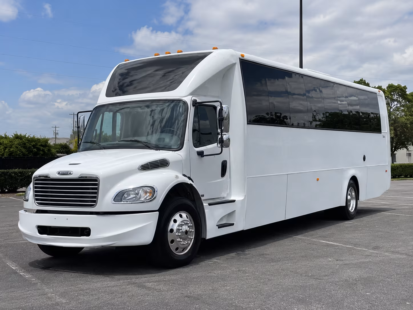 riverside corona charter buses