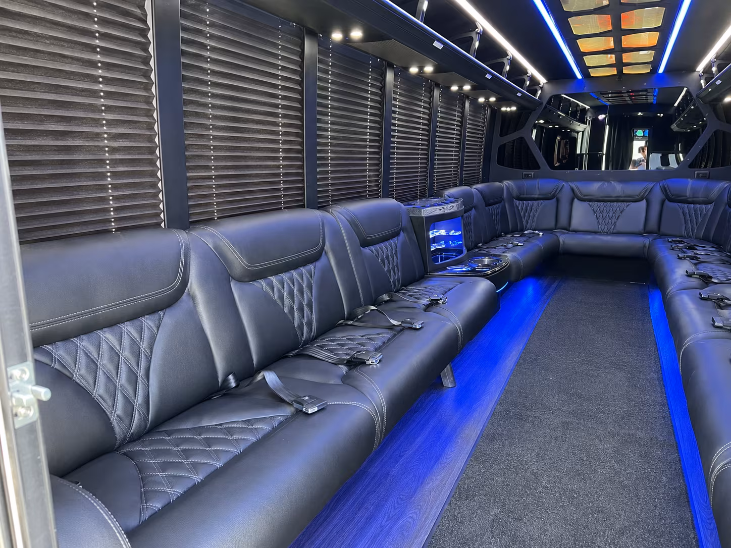temecula wine country corona party bus rental