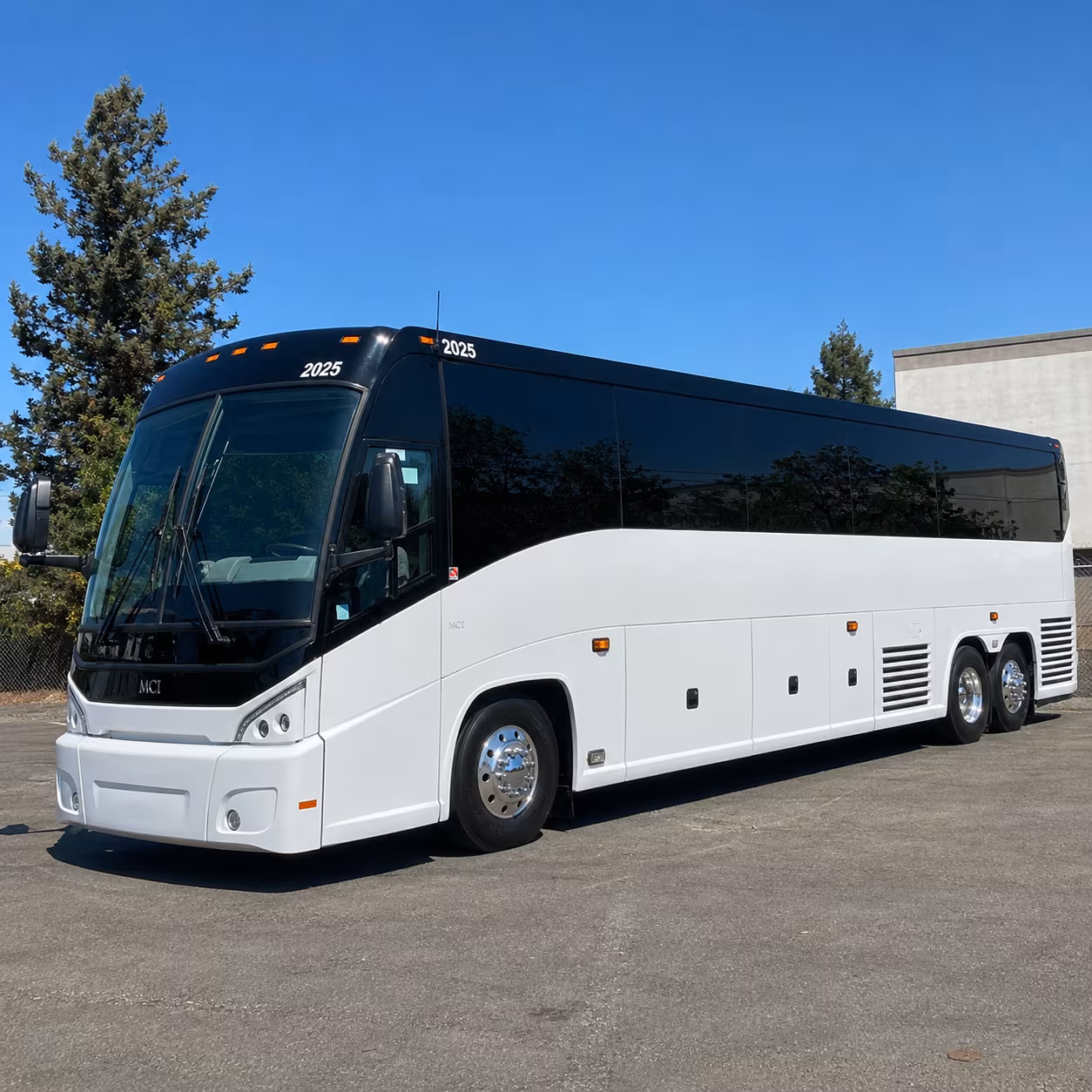 we make it easy to find airport shuttle service for any group size in corona